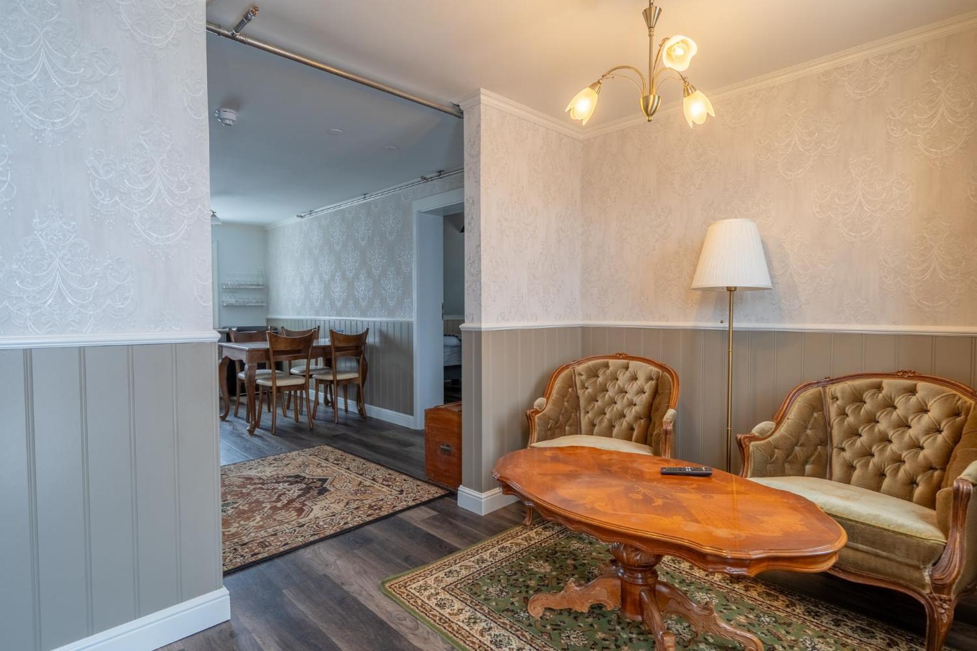 Hotel Bloenduos Blonduos Dış mekan fotoğraf
